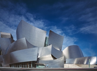 THE FUTURE OF ALUMINUM IN MODERN ARCHITECTURE THE FUTURE OF ALUMINUM IN MODERN ARCHITECTURE