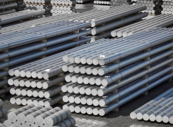 GLOBAL ALUMINUM PRICE SURGE: IMPACT & RESPONSE GLOBAL ALUMINUM PRICE SURGE: IMPACT & RESPONSE