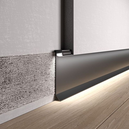Aluminum casing for LED strip